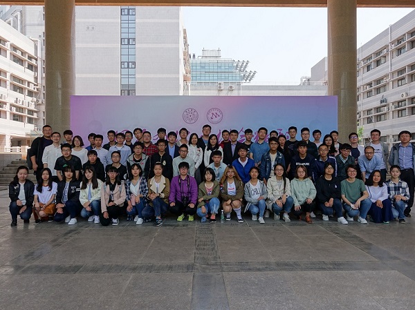 1526440073413003454.jpg 合影1.jpg